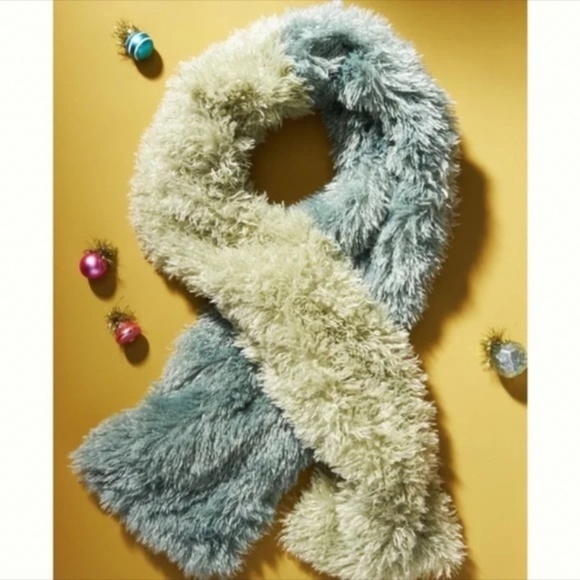 Anthropologie  Color- Block Fluffy Scarf - Picture 3 of 5